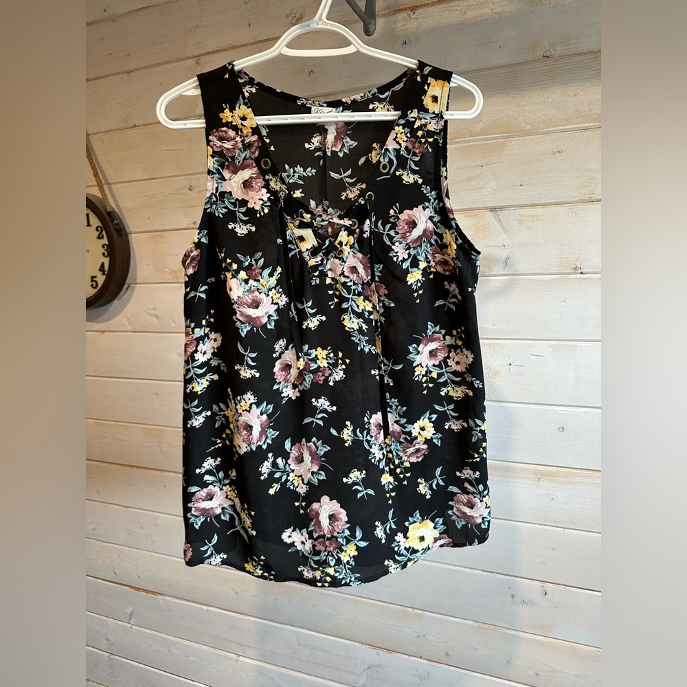 Kismet | Black Floral Sleeveless Tank